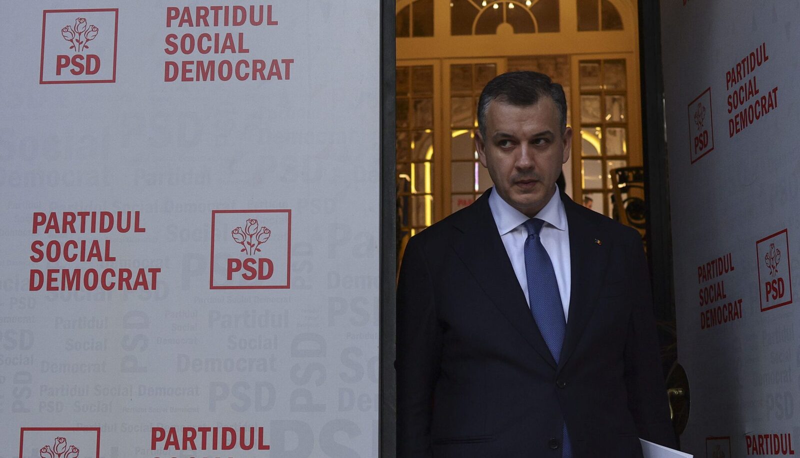 PSD a plasat miniștri cheie în guvernul Tomac