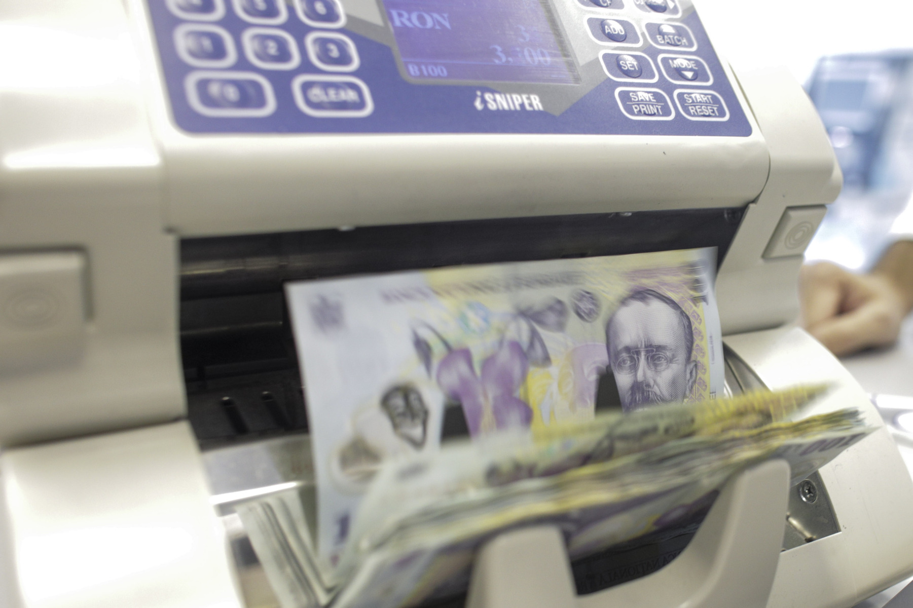 Șefi cu dosare penale dacă nu recuperează prejudicii de la Curtea de Conturi