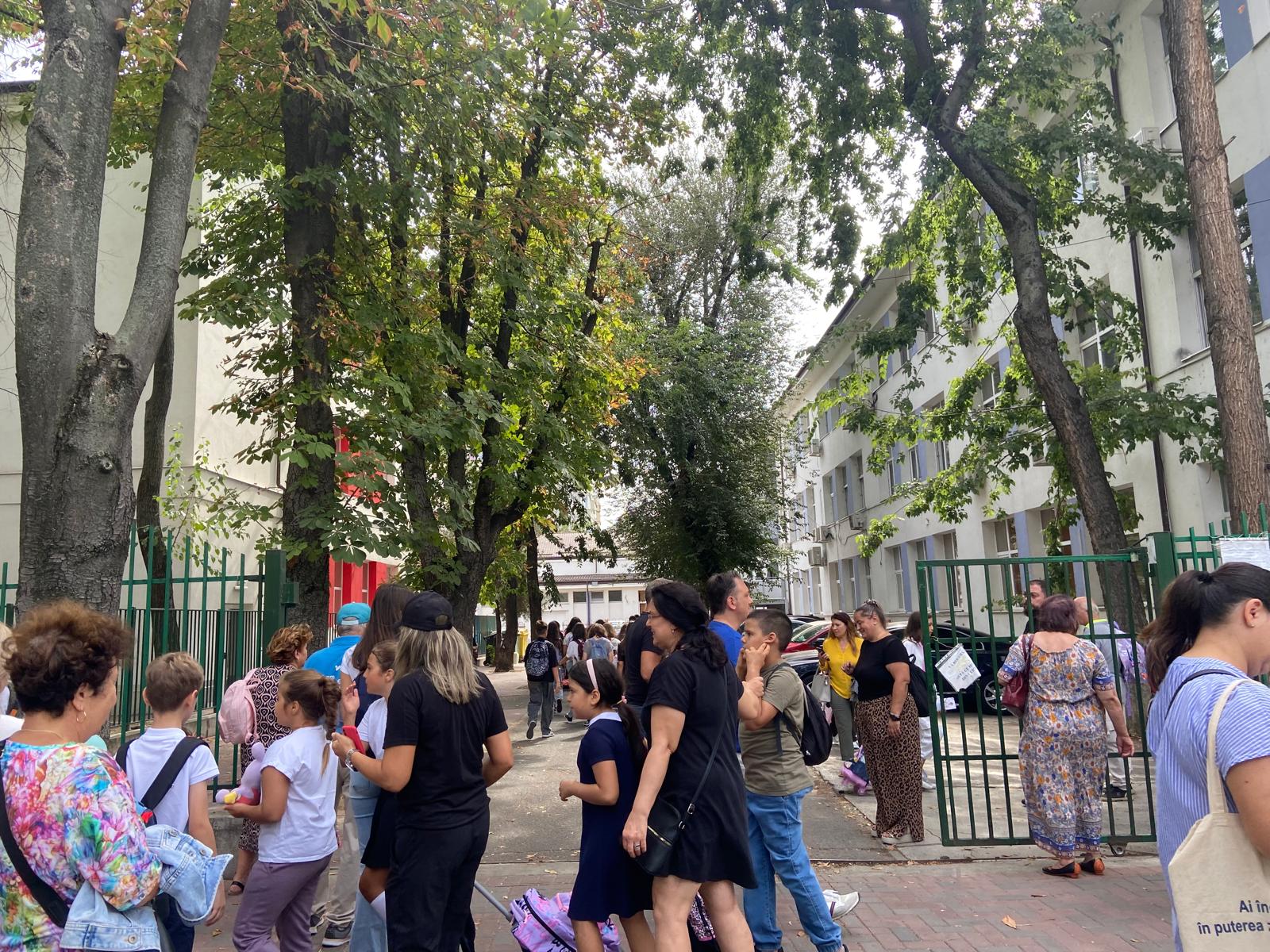 Bacalaureat 2026: Elevii din București merg mâine la examen