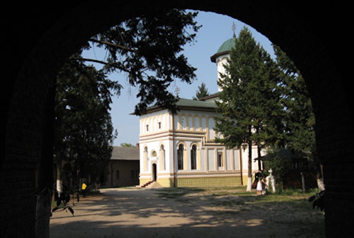 Bani din Sectorul 2, 2,14 mil lei pentru 3 biserici: Cine ia fondurile