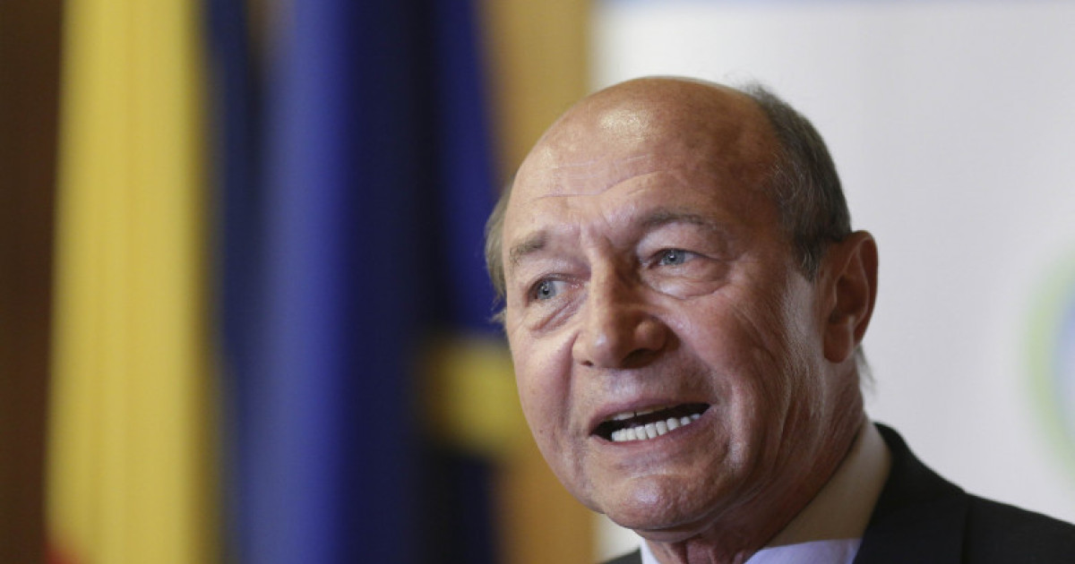 Băsescu, despre ieșirea din criză: Președintele să nu tergiverseze, voturile sunt ridicole