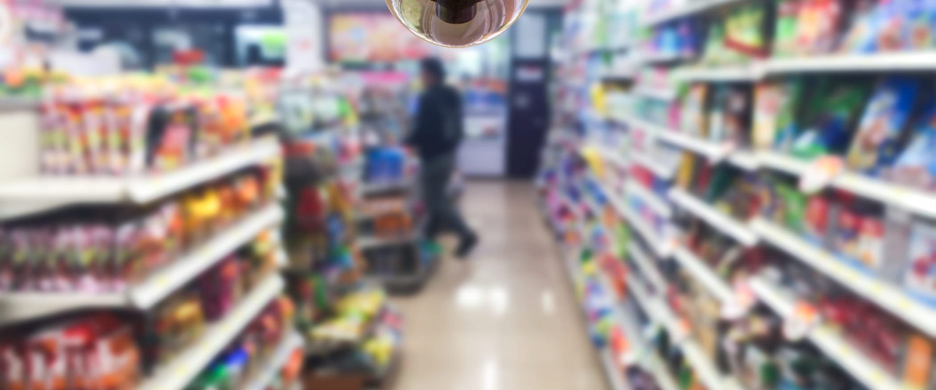 Supermarket Britanic, Acuzat de Practici Orwelliene