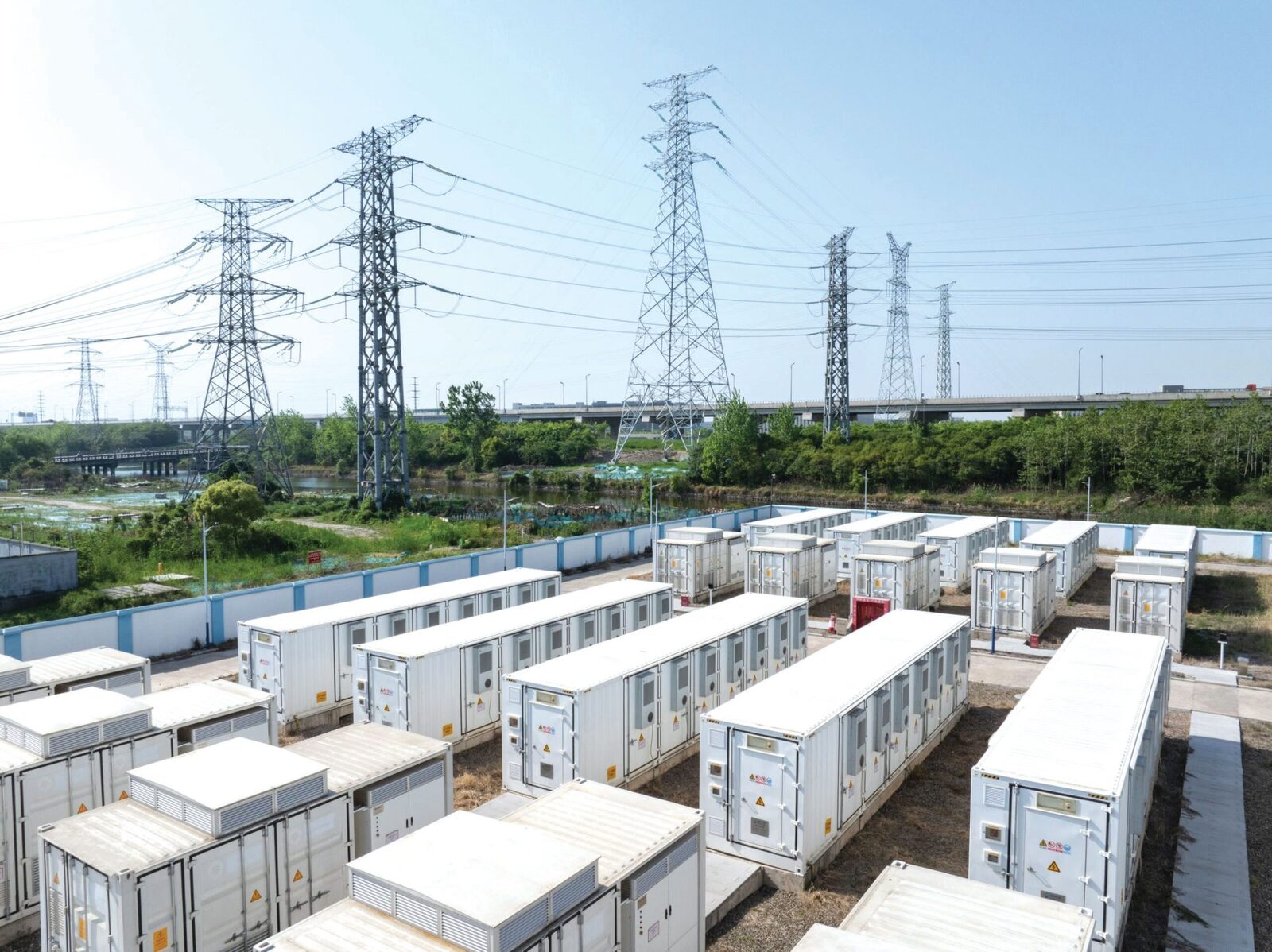 Dunărea, motorul electric al Bulgariei: Exporturi istorice, baterii peste reactoare