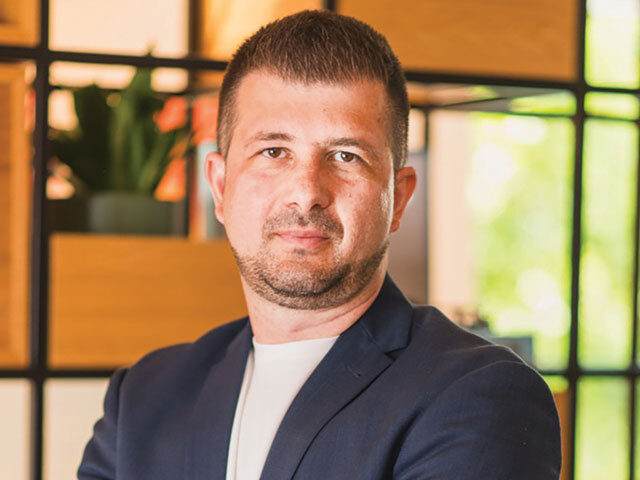 AI atacă în masă firmele: Pericol pentru cele mici