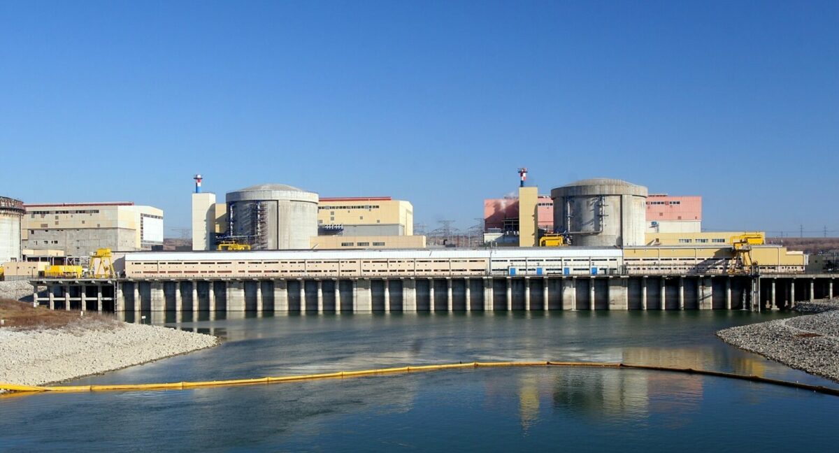 Dunărea critică la Cernavodă: Al doilea reactor, în pericol