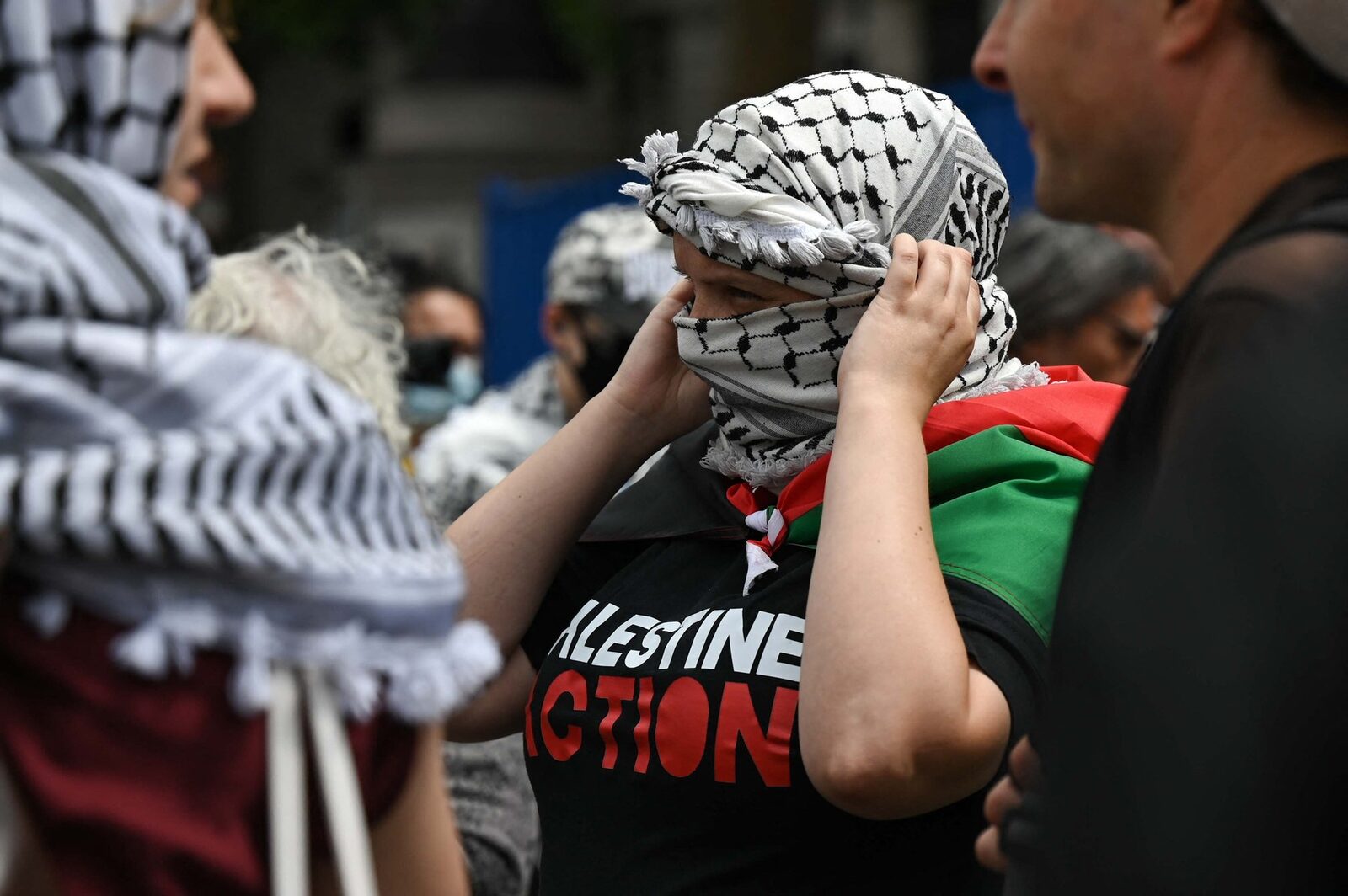 Acțiune teroristă globală: Marea Britanie interzice Palestine Action