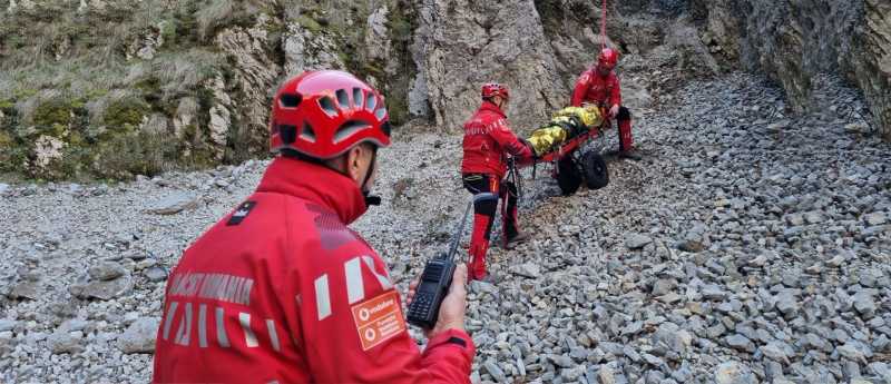 Salvamontiști în acțiune: 25 de persoane ajutate, 6 la spital