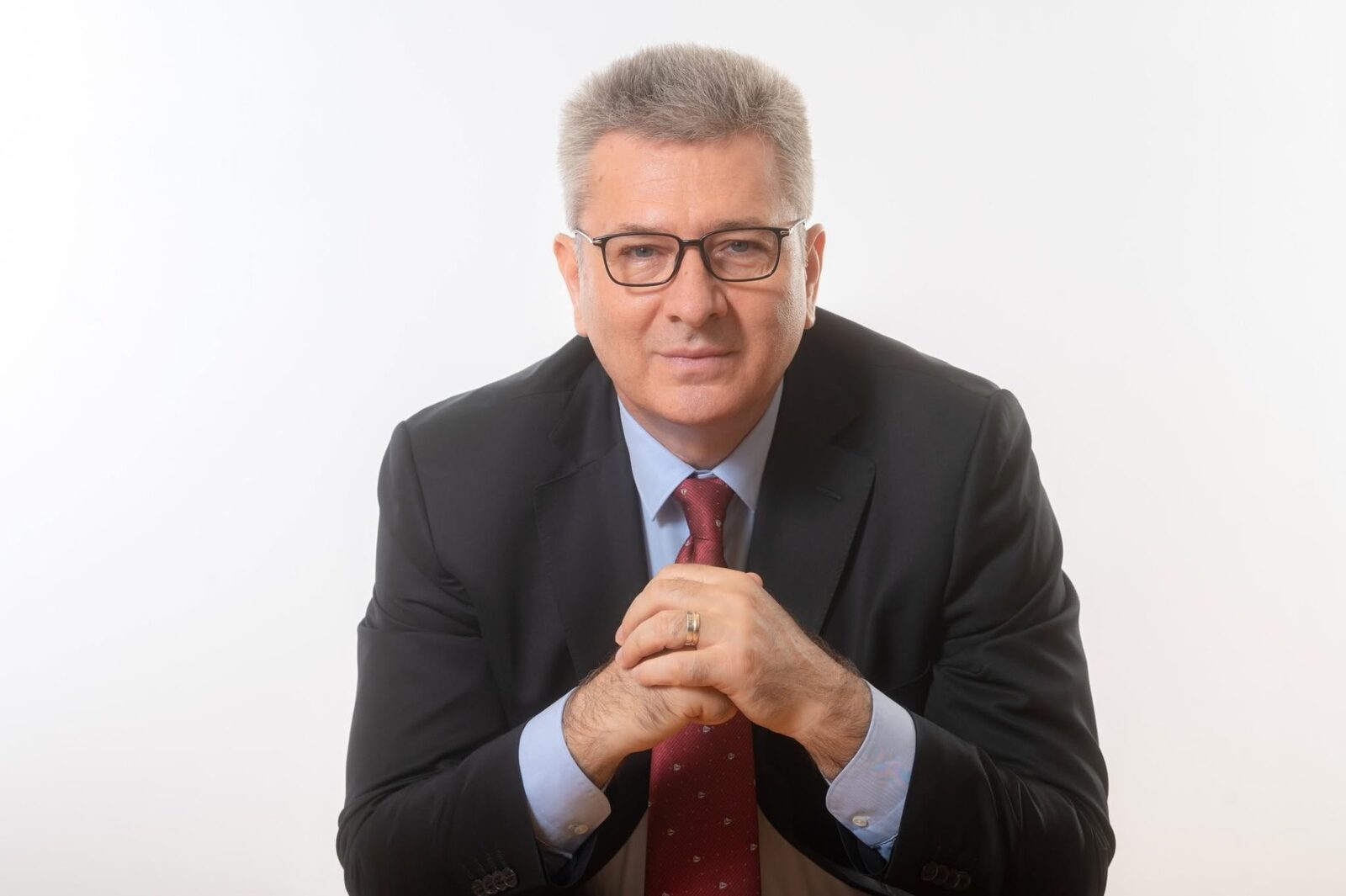 Pandele, averea lui 2026: Salariu și pensie, sume uluitoare