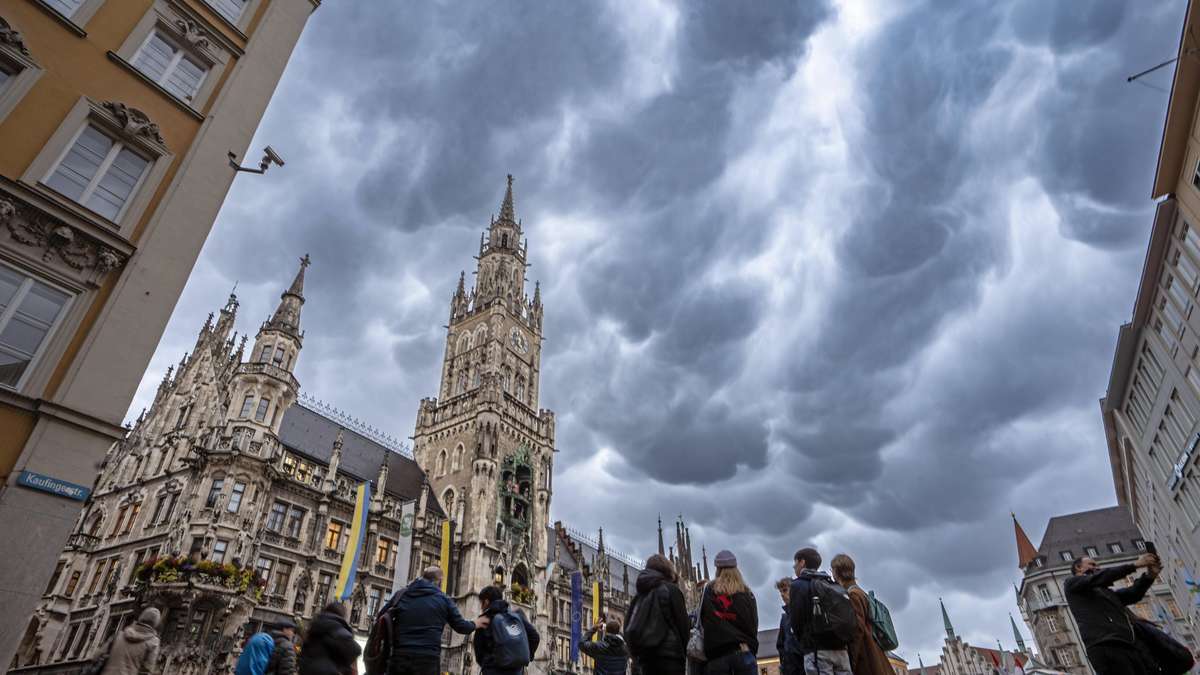 Munchen sub grindină: Canicula se termină brusc