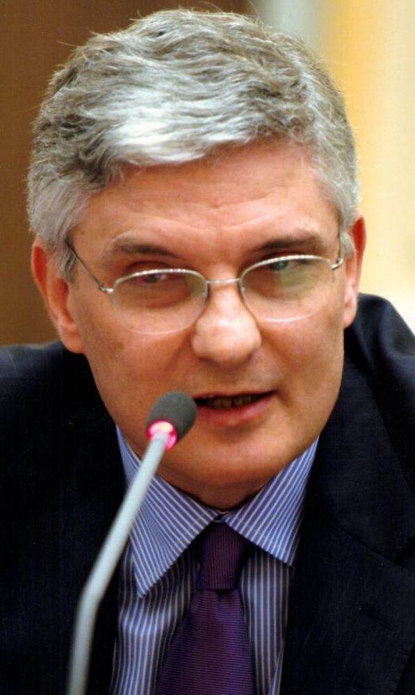 Dăianu avertizează: Reducerea taxelor în 2027, o eroare majoră