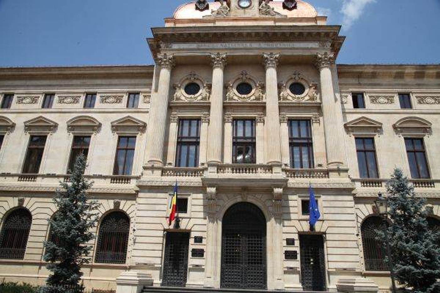 Isărescu: Inflaţia va fi 6,1% în 2026