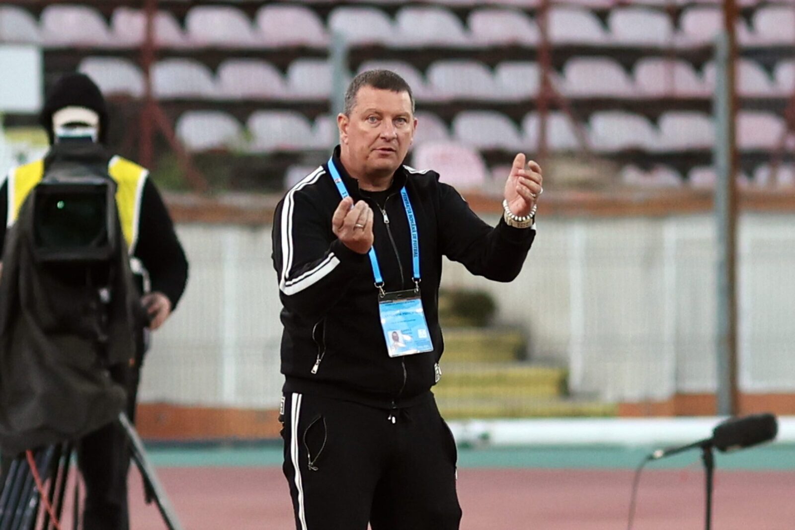 Chirilă, debut amar în Liga 2: CS Dinamo, huiduită la Slatina