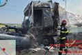 Accident grav între o mașină și un TIR. În urma impactului, autovehiculele au luat foc și unul dintre șoferi a murit