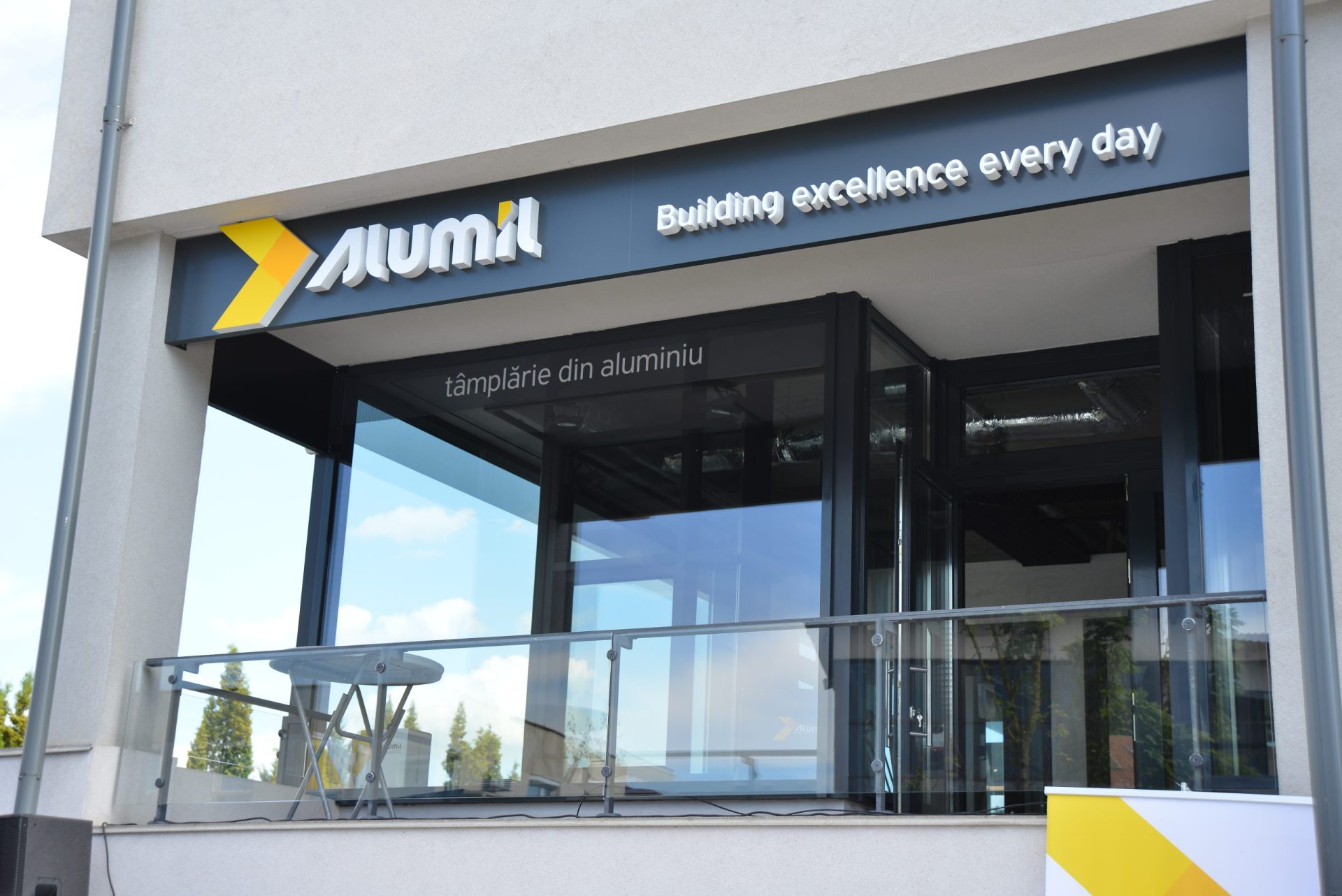 Alumil România: Afaceri în creștere, 57,9 milioane lei în primele 6 luni