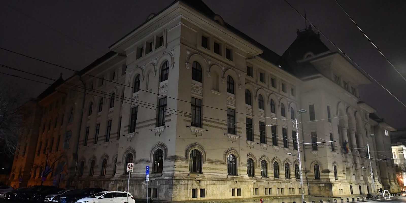 București: 25 de măsuri pentru economie la curent
