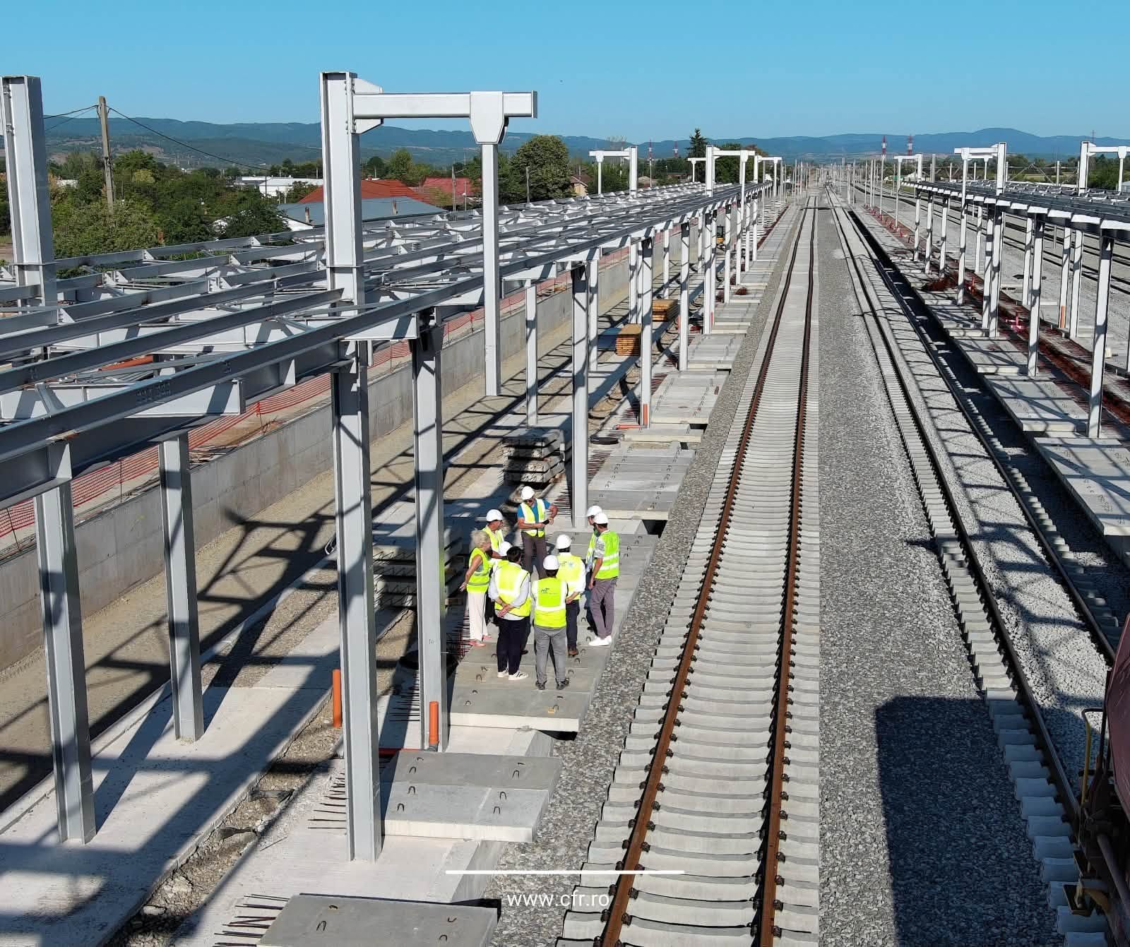 Cluj-ORADEA. Electrificare CFR, aproape gata. Ce zboară peste 74%