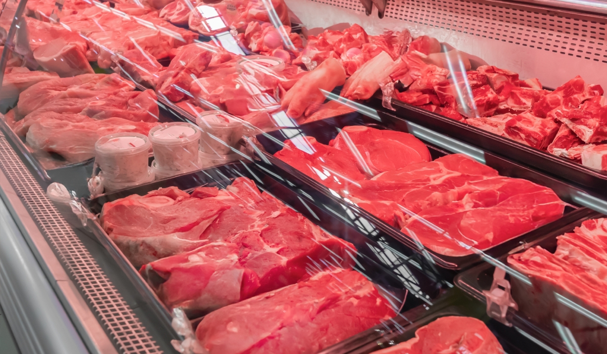 Carnea de evitat din supermarket. Nu o mai lua în coș