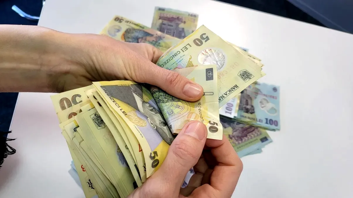 Pilonul 2: Retrageri la pensie din 2027. Cât iei pe loc și ce rămâne