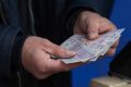 Economia României se contractă: INS anunță cădere de 0,8%