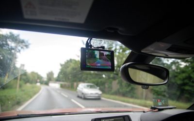 Șoferii filmați, amendați drastic: Ce greșeli te costă permisul