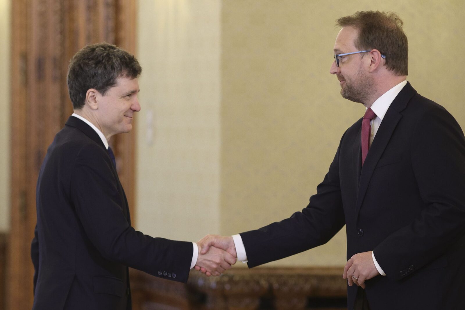 Legea integrității: Fritz riscă mandatul după votul din Senat