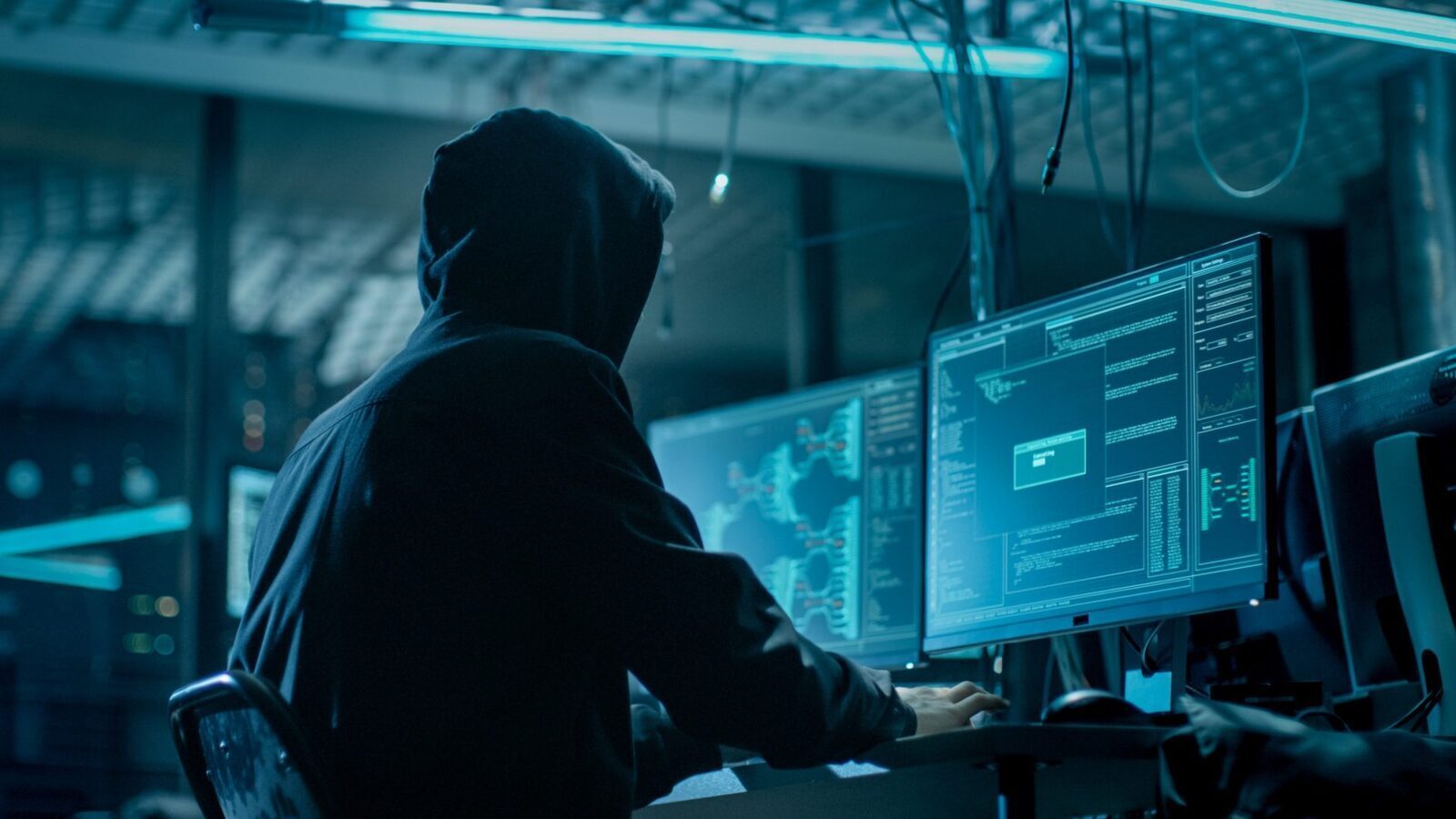 Hackeri chinezi au țintit NASA, Justiția și Rezerva Federală SUA