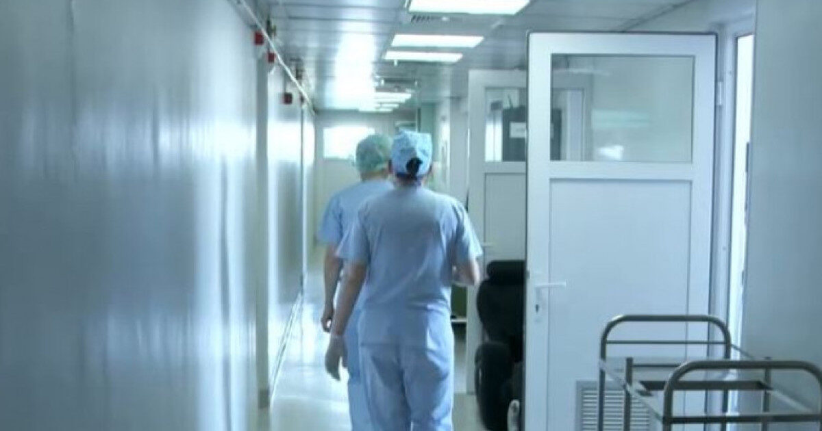 Spital: Unul din 10 angajați, „bolnav” în plin sezon estival
