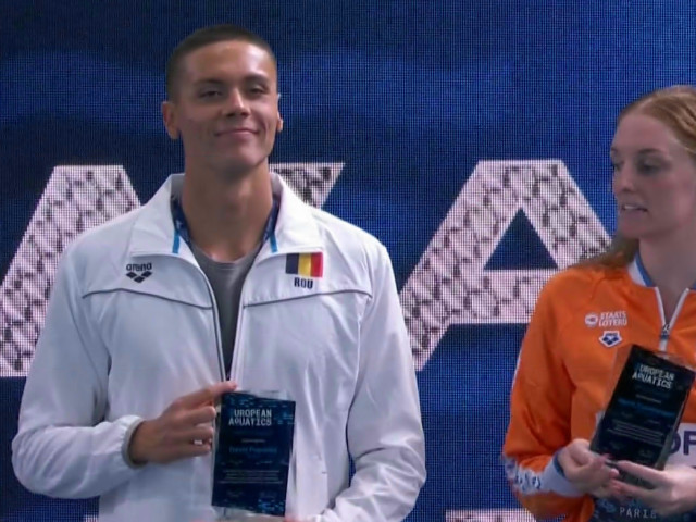 Popovici, premiat din nou la Paris, după aurul de la 200 m liber
