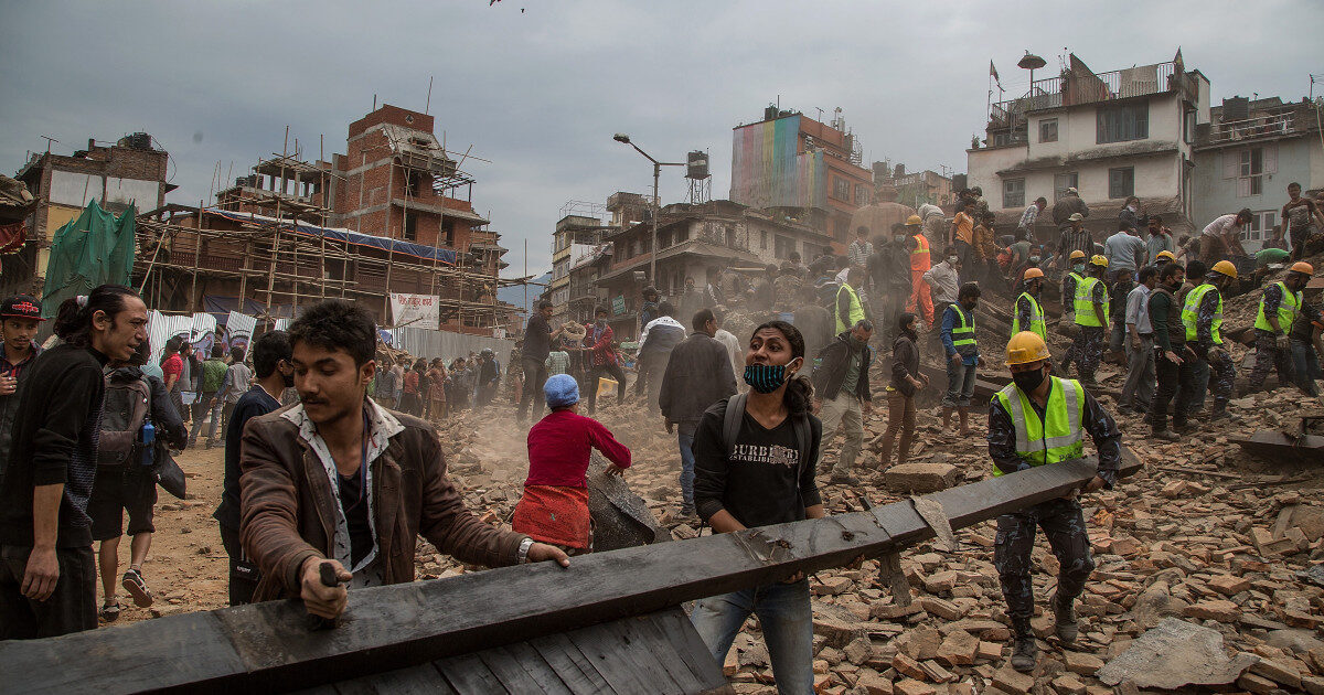 Nepal-China: Viitură cumplită, 31 morți, sute dispăruți