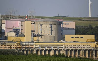 Cernavodă: Scufundarea barjelor, ultima etapă în salvarea reactorului 2