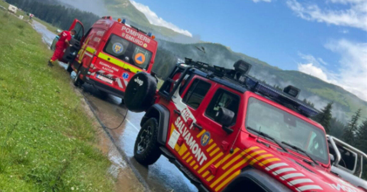 Bătrân de 80 de ani, pierdut pe Moldoveanu, salvat după 8 ore