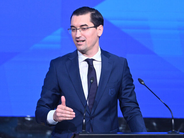 Burleanu: Jucătorii CFR nu acceptă plata salariilor eșalonat