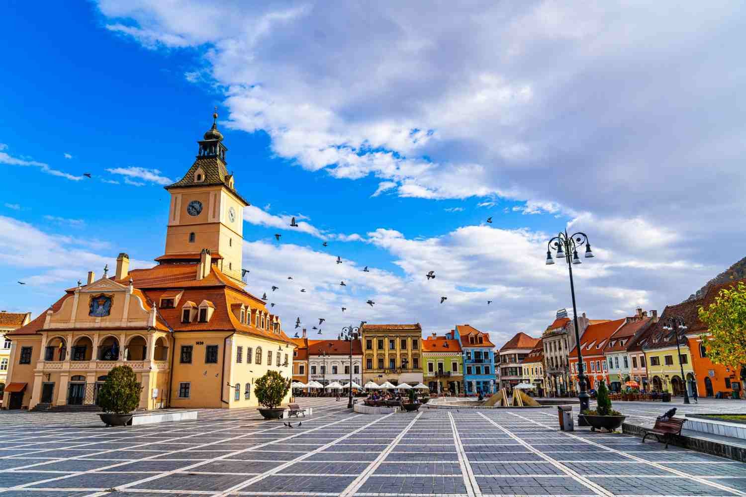 România: Străinii vin, românii pleacă din vacanțe