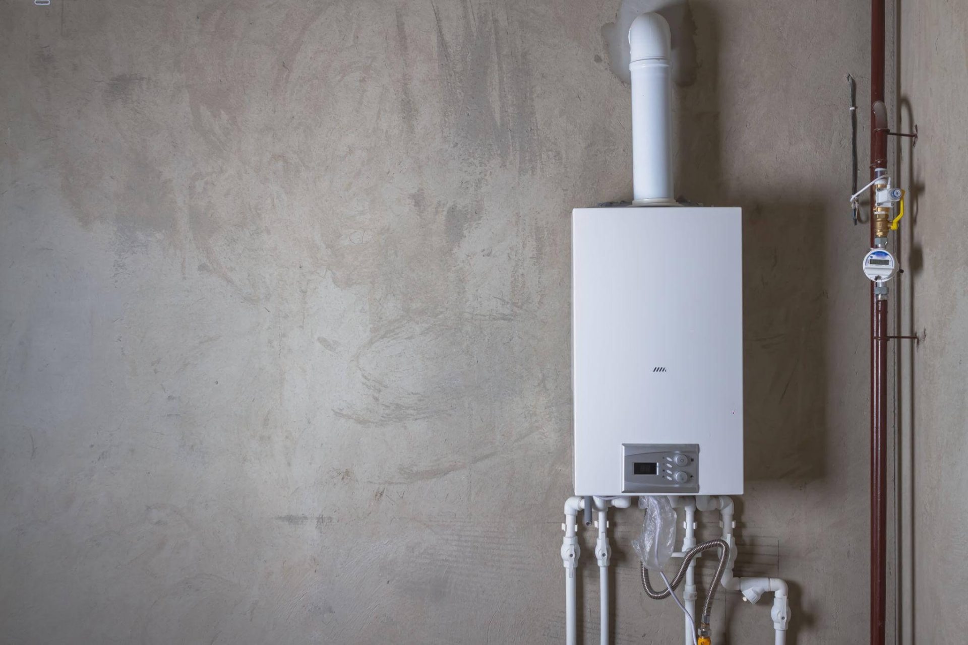 Taxă nouă pentru centrale pe gaz și sobe în România. UE dă startul