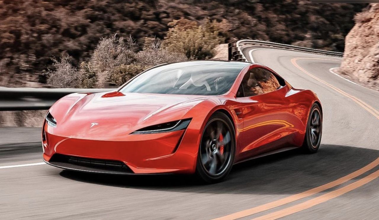 Tesla Roadster cu propulsie SpaceX, prezentare iminentă
