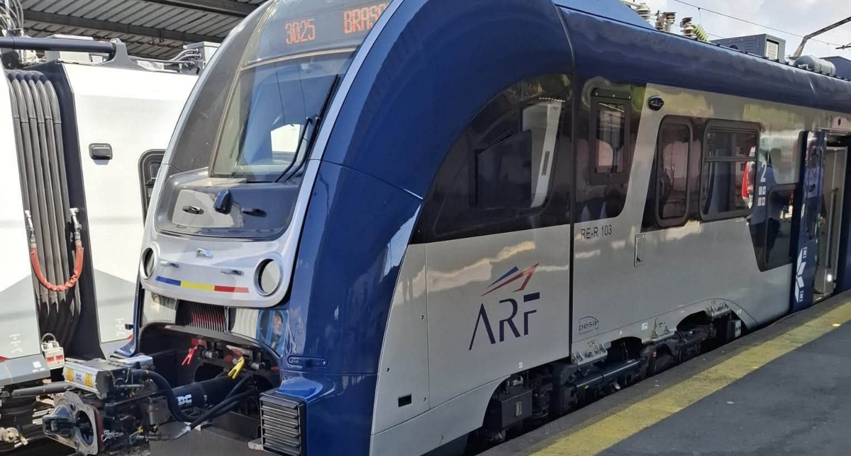 Toate trenurile PESA livrate CFR Călători au probleme la climatizare