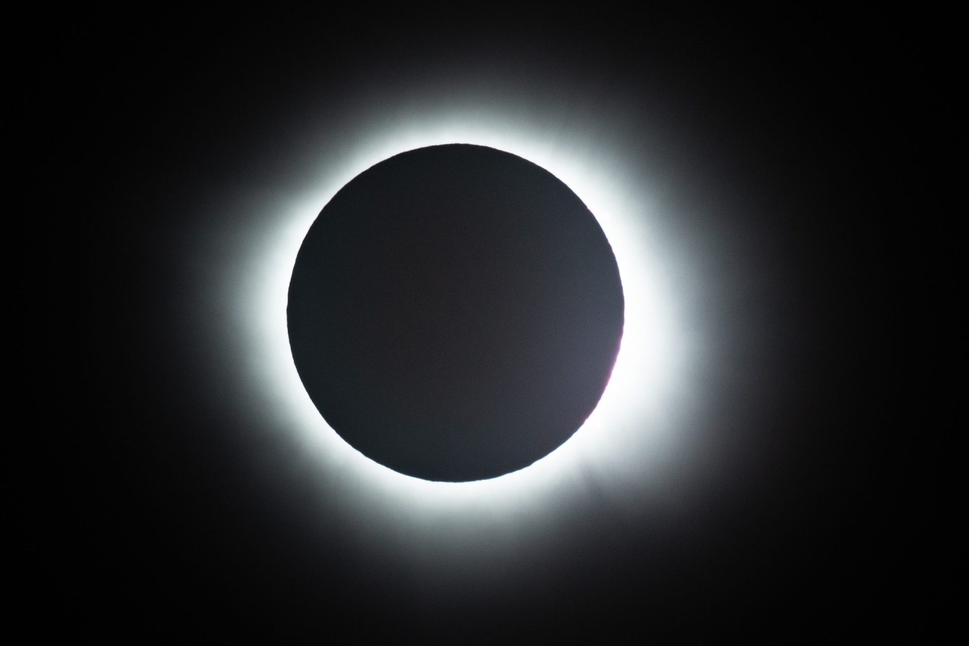 România: Orașele unde vezi eclipsa de Soare, unde dispare