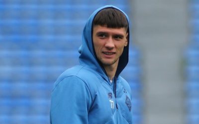 Vlad Blănuță, vizită medicală și semnează