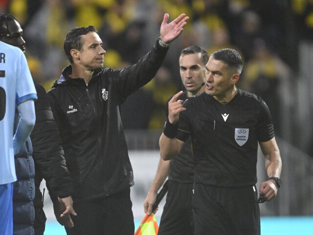 Kovacs, în prim-plan scandal UCL: Patronul lui Olaru a intrat pe teren