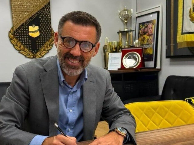 Kopic a semnat: E oficial!