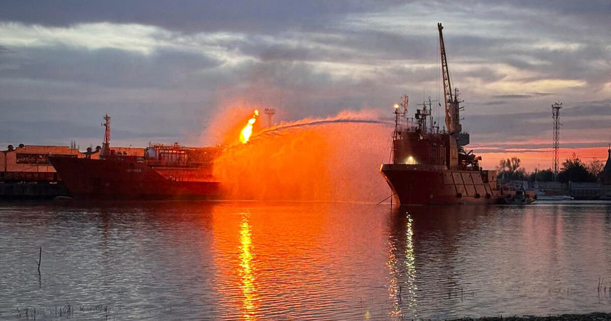 Rusia atacă Portul Ismail, aproape de România. Incendiu la infrastructura portuară