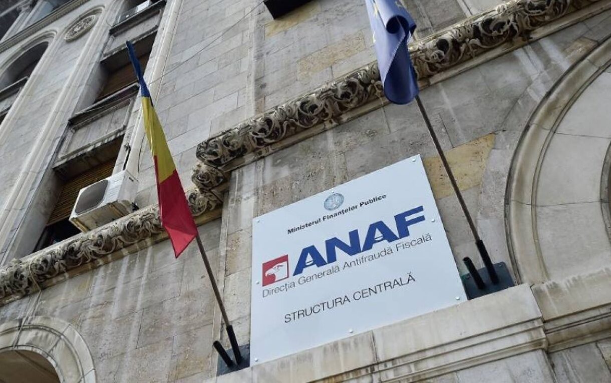 Poprire ANAF 2026: Conturi blocate la mai multe bănci, află cum funcționează