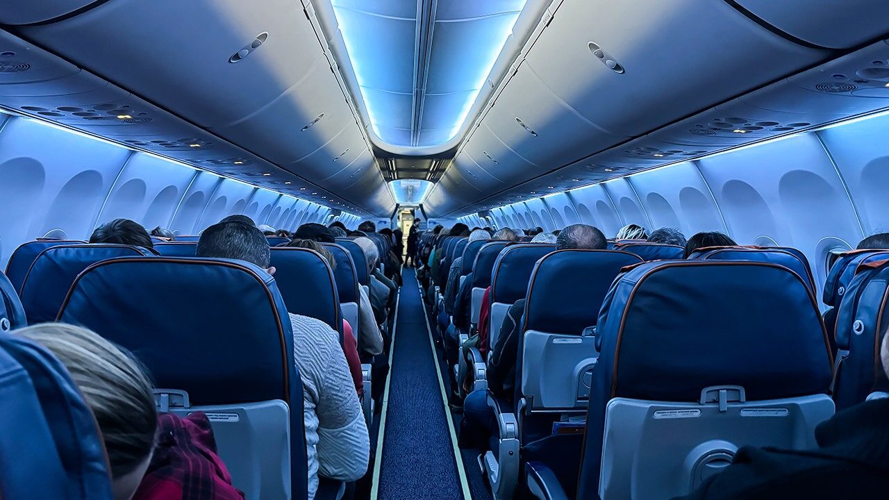 Delta: Wi-Fi ciudat blochează avionul