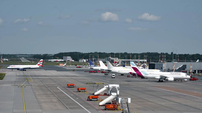 Aviația, risc social. UE evită controalele stricte
