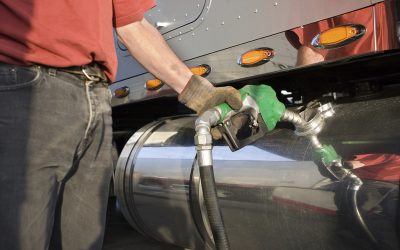 Scumpirea carburanților stopată: Acciza la motorină scade cu 20%