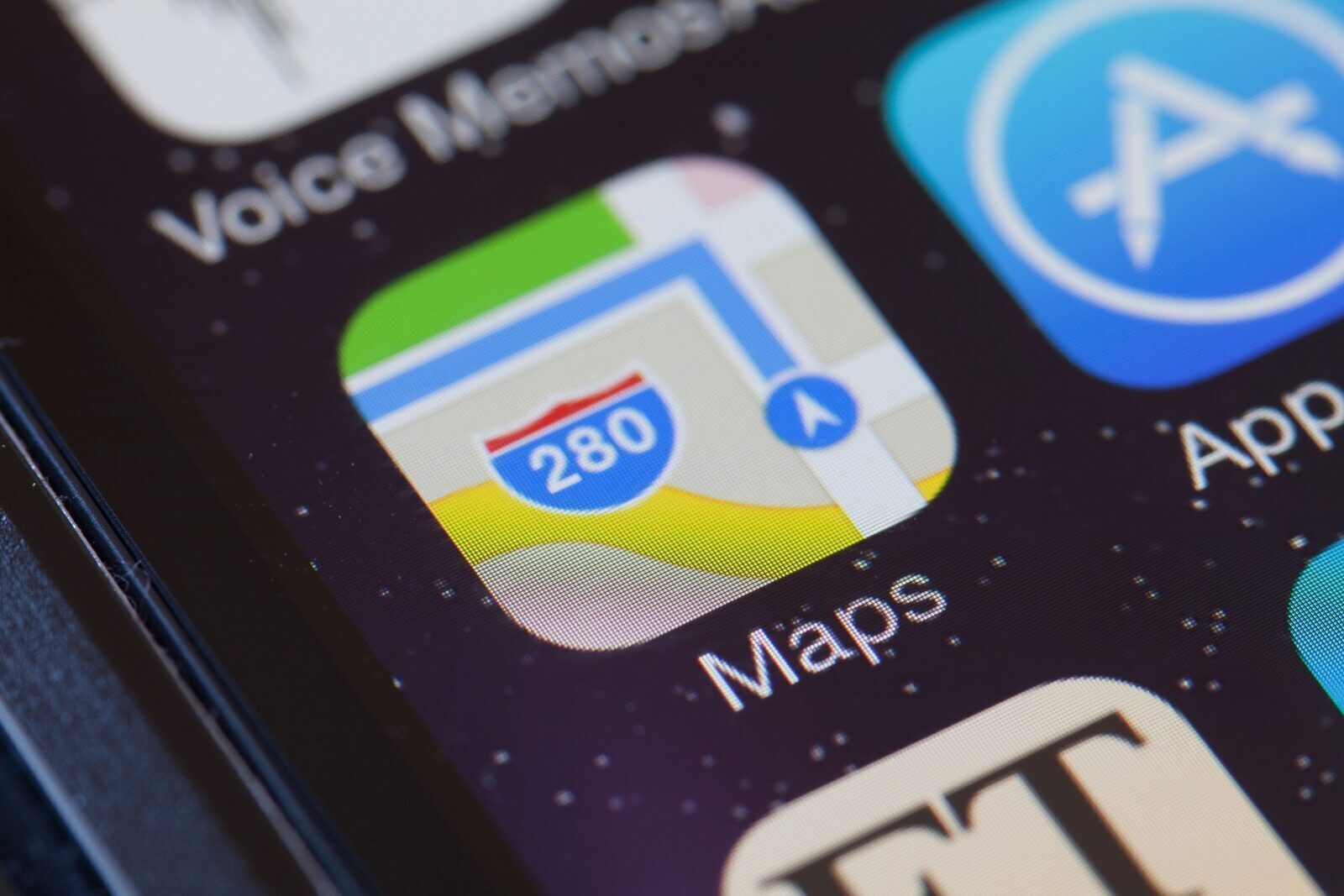 Apple Maps afișează reclame pe iPhone: Unde apar