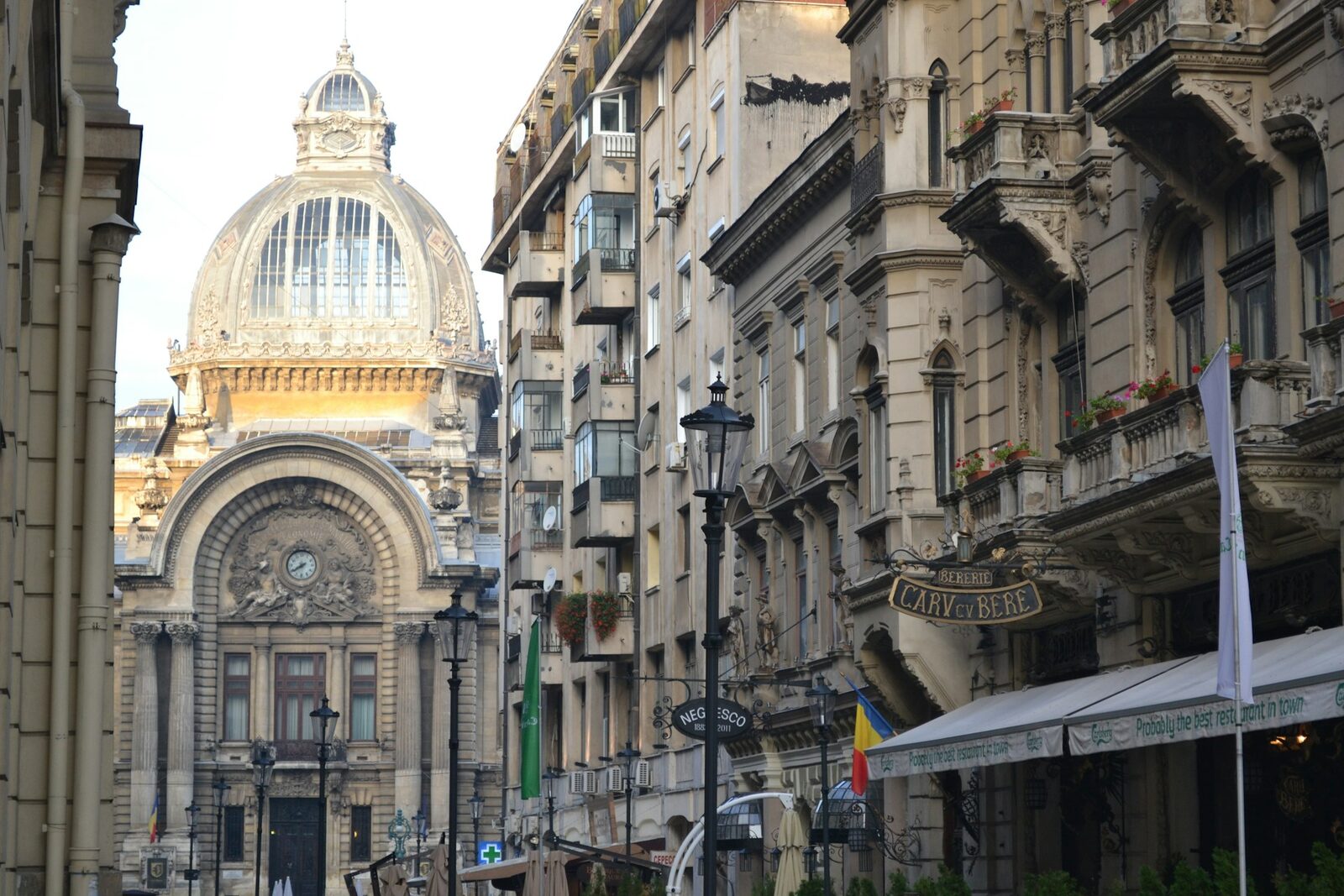 București vara 2026: Scapi de caniculă cum faci