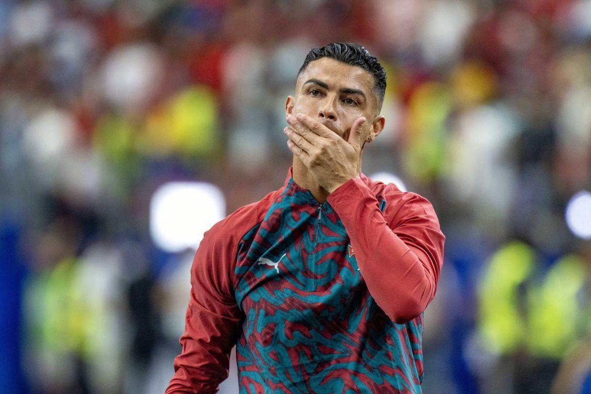 Ronaldo, mesaj pentru Messi după pierderea tatălui său