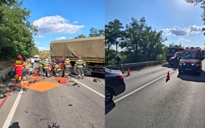 Carnagiu Mureș: 3 morți după 4 vehicule implicate. Intervine SMURD