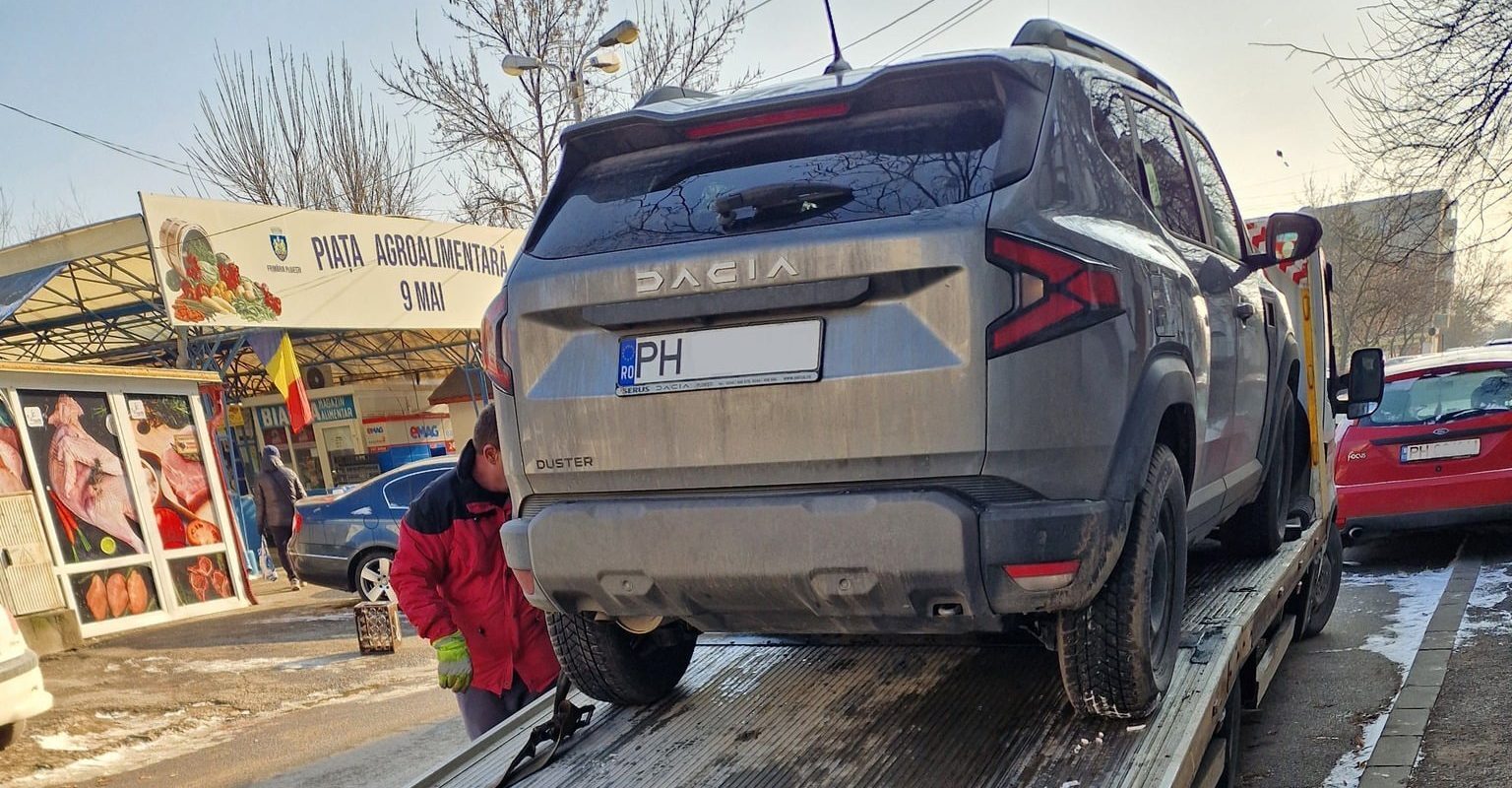 Dacia cu faruri aburite: Condens normal sau defecțiune?